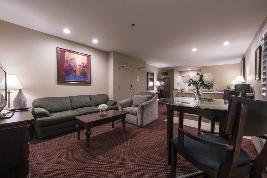 グランド ビスタ ホテル シミバレー 部屋 写真